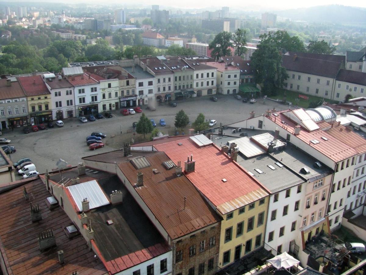 Byt V Centru Frydku-Mistku Frydek-Mistek Bagian luar foto